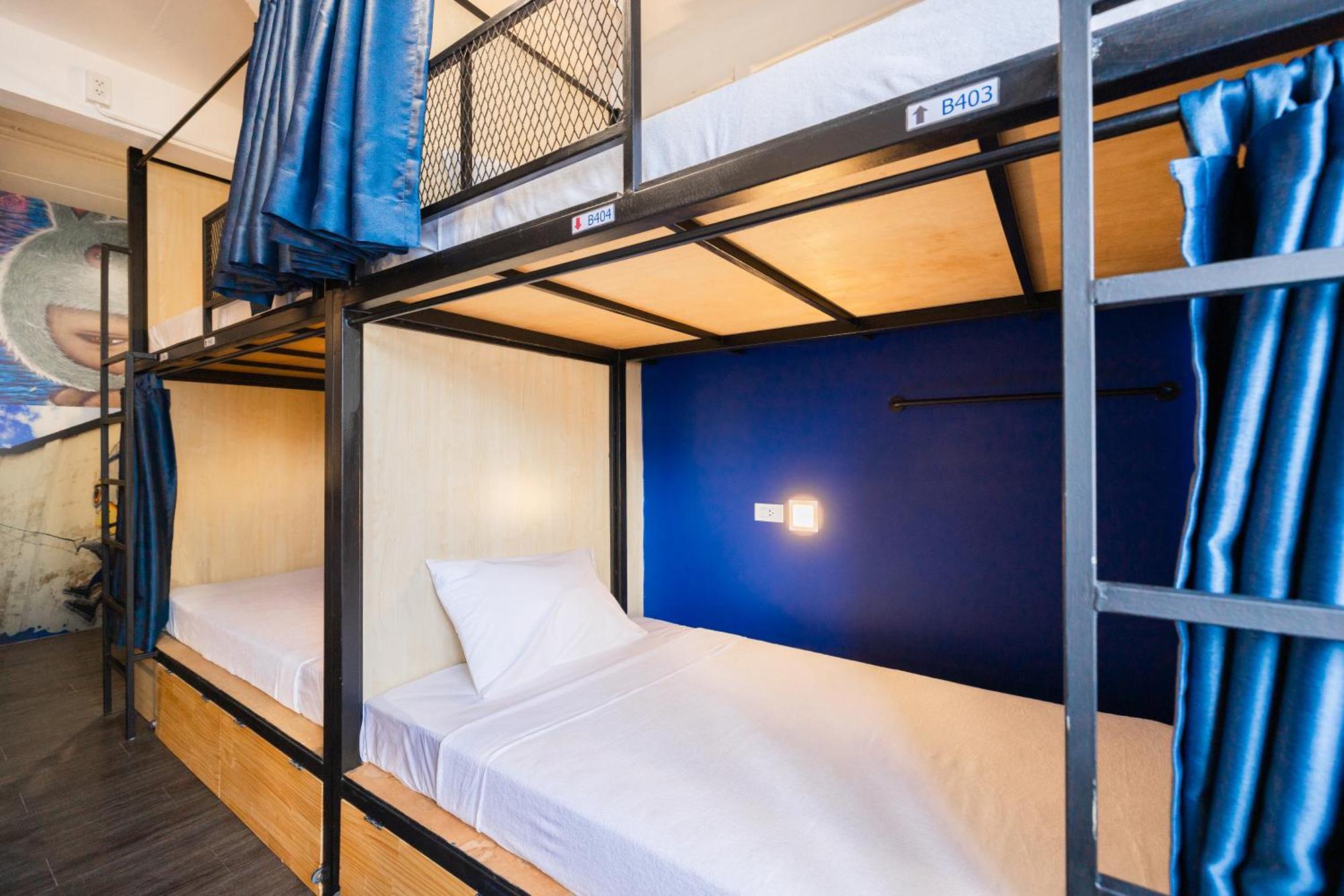 Marco Polo Phuket Poshtel & Bistro Hostel Room photo